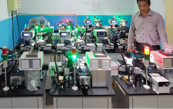 自動(dòng)倒角機(jī)(專利產(chǎn)品)